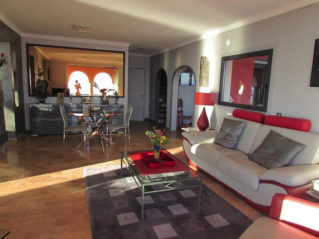 Villa Escapade Roses 0*,