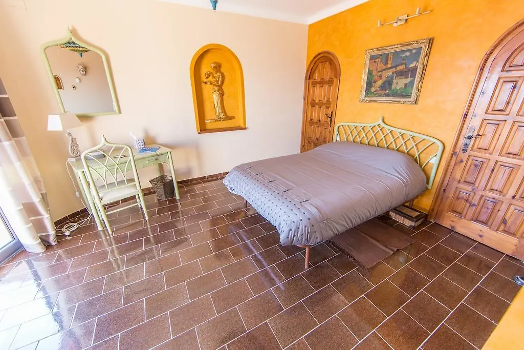 Chalet Villa Escapade Roses