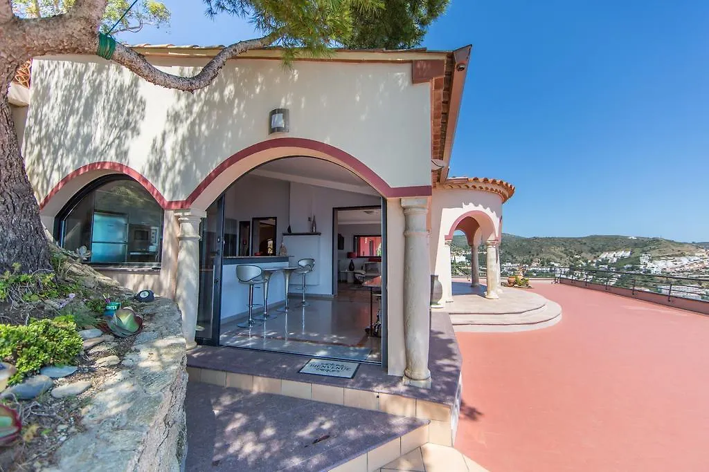 Villa Escapade Roses Spain